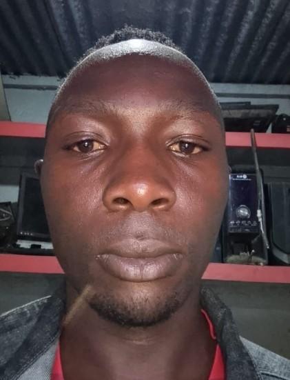BENARD WAYU